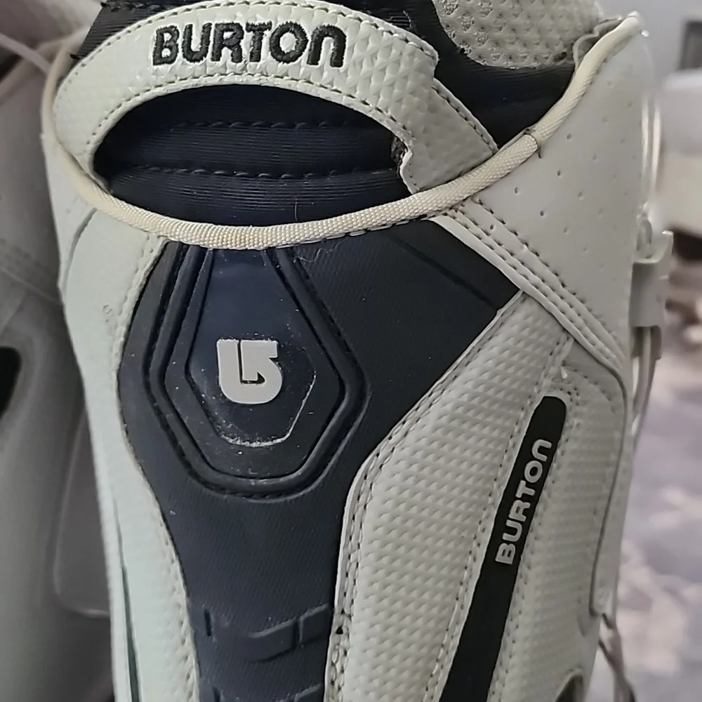 Burton Mens Driver X Snowboard Boots in Grey and Black Size 8.5
